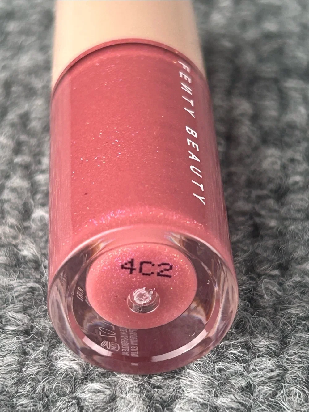 FENTY Gloss Bomb Universal Lip Luminizer Mini ~RIRI (Shimmering Rose Mauve Nude)